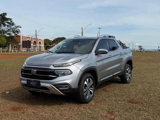 FIAT TORO 1.3 TURBO 270 FLEX VOLCANO AT6 FIAT TORO 1.3 TURBO 270 FLEX VOLCANO AT6